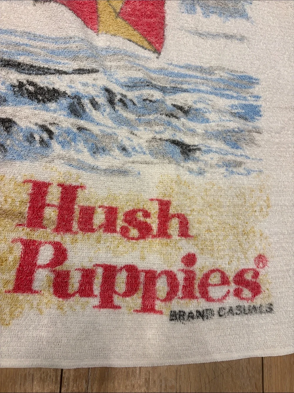 Vintage 1970s Hush Puppies Beach Towel Basset Hound Cotton 56x29 Oversized Pool